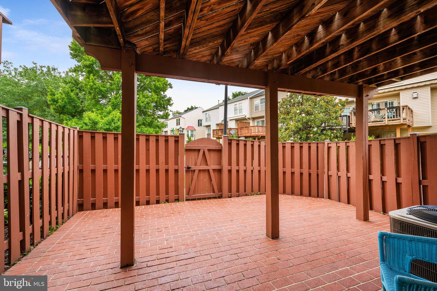 913 ROLFE PL, ALEXANDRIA, Virginia 22314, 3 Bedrooms Bedrooms, 7 Rooms Rooms,2 BathroomsBathrooms,Residential,For sale,913 ROLFE PL,VAAX2047094 MLS # VAAX2047094