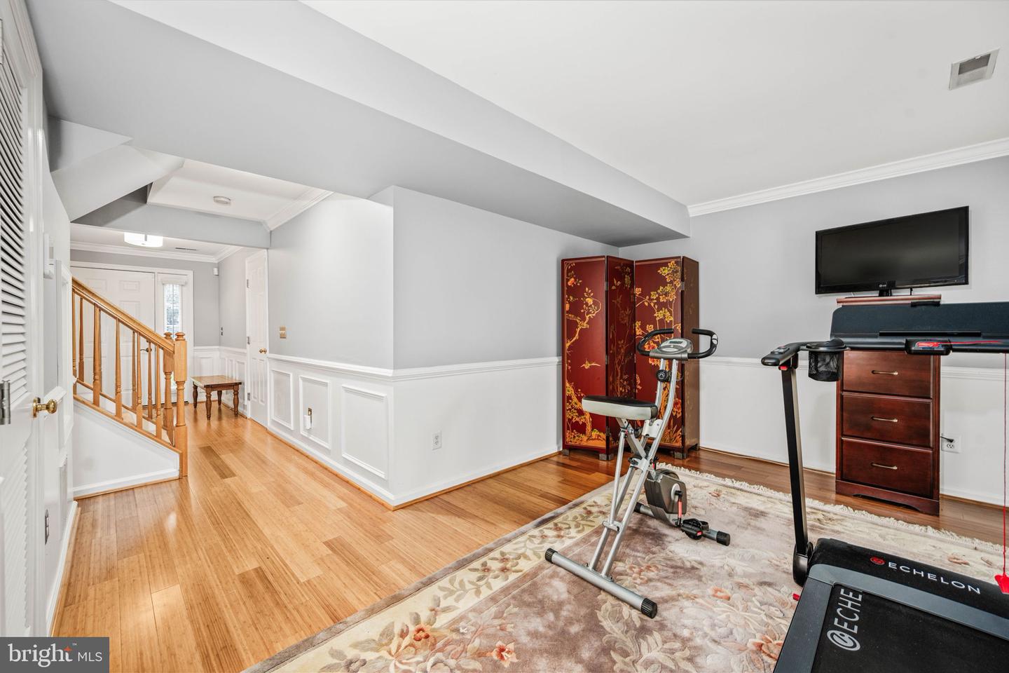 913 ROLFE PL, ALEXANDRIA, Virginia 22314, 3 Bedrooms Bedrooms, 7 Rooms Rooms,2 BathroomsBathrooms,Residential,For sale,913 ROLFE PL,VAAX2047094 MLS # VAAX2047094