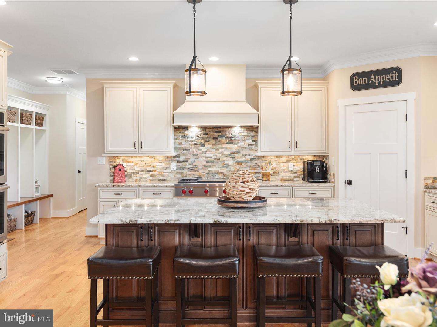 374 STONYMEADE DR, WINCHESTER, Virginia 22602, 5 Bedrooms Bedrooms, ,3 BathroomsBathrooms,Residential,For sale,374 STONYMEADE DR,VAFV2035226 MLS # VAFV2035226
