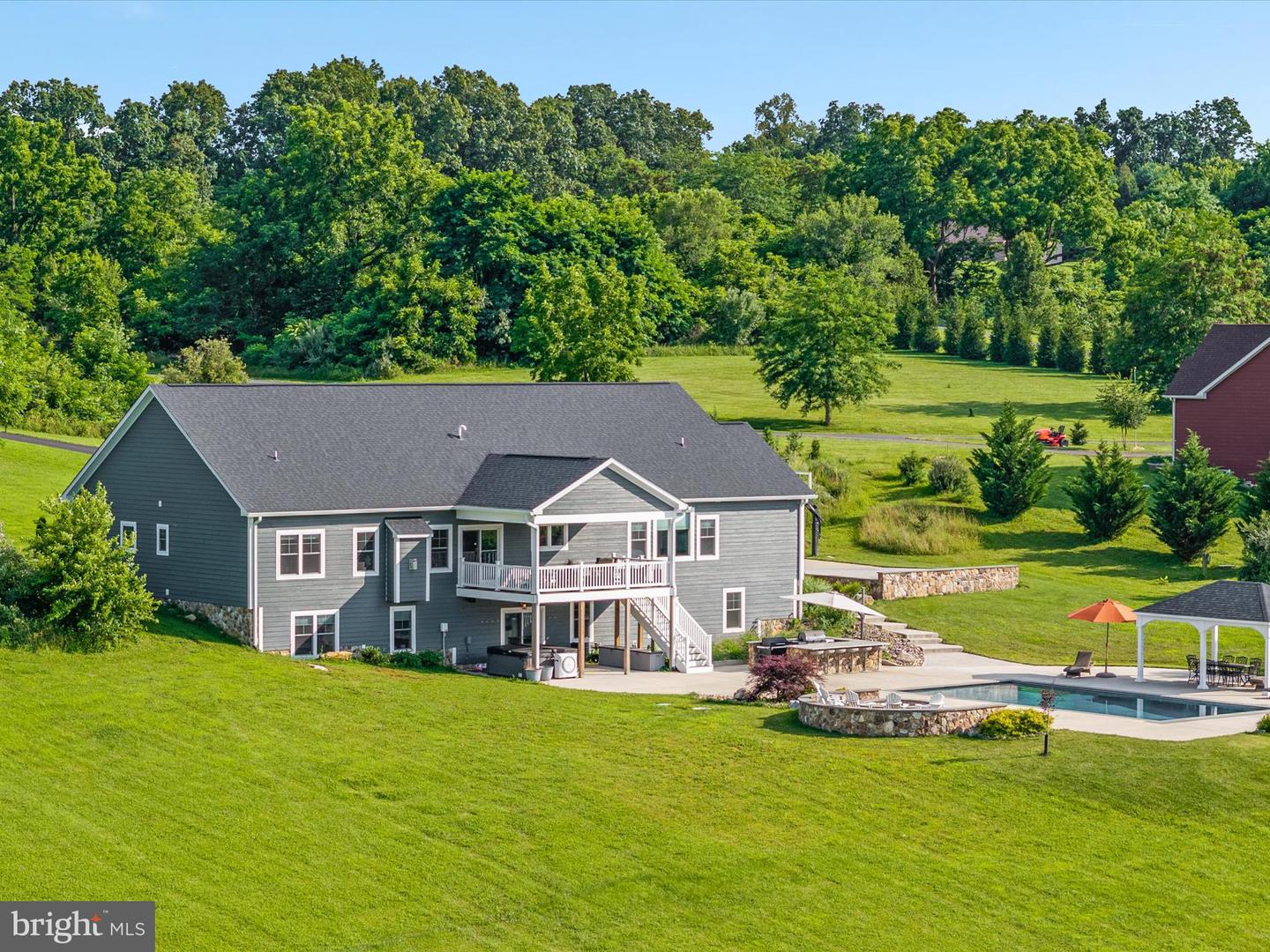 374 STONYMEADE DR, WINCHESTER, Virginia 22602, 5 Bedrooms Bedrooms, ,3 BathroomsBathrooms,Residential,For sale,374 STONYMEADE DR,VAFV2035226 MLS # VAFV2035226