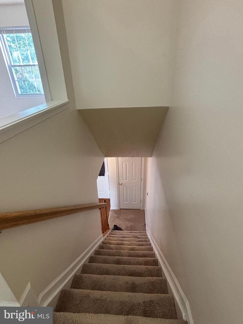 6645 MORNING VIEW CT, ALEXANDRIA, Virginia 22315, 3 Bedrooms Bedrooms, ,1 BathroomBathrooms,Residential,For sale,6645 MORNING VIEW CT,VAFX2253198 MLS # VAFX2253198