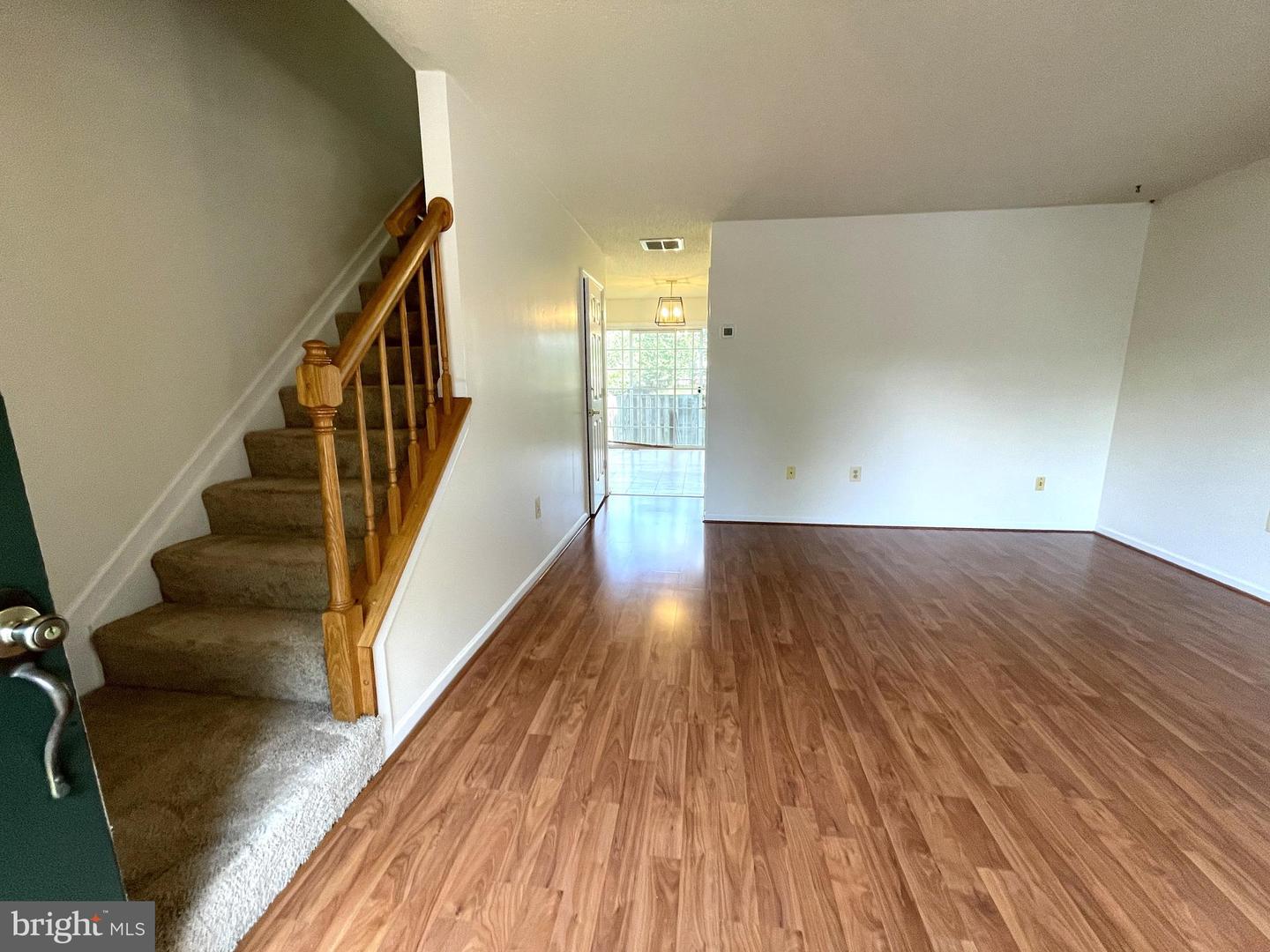 6645 MORNING VIEW CT, ALEXANDRIA, Virginia 22315, 3 Bedrooms Bedrooms, ,1 BathroomBathrooms,Residential,For sale,6645 MORNING VIEW CT,VAFX2253198 MLS # VAFX2253198