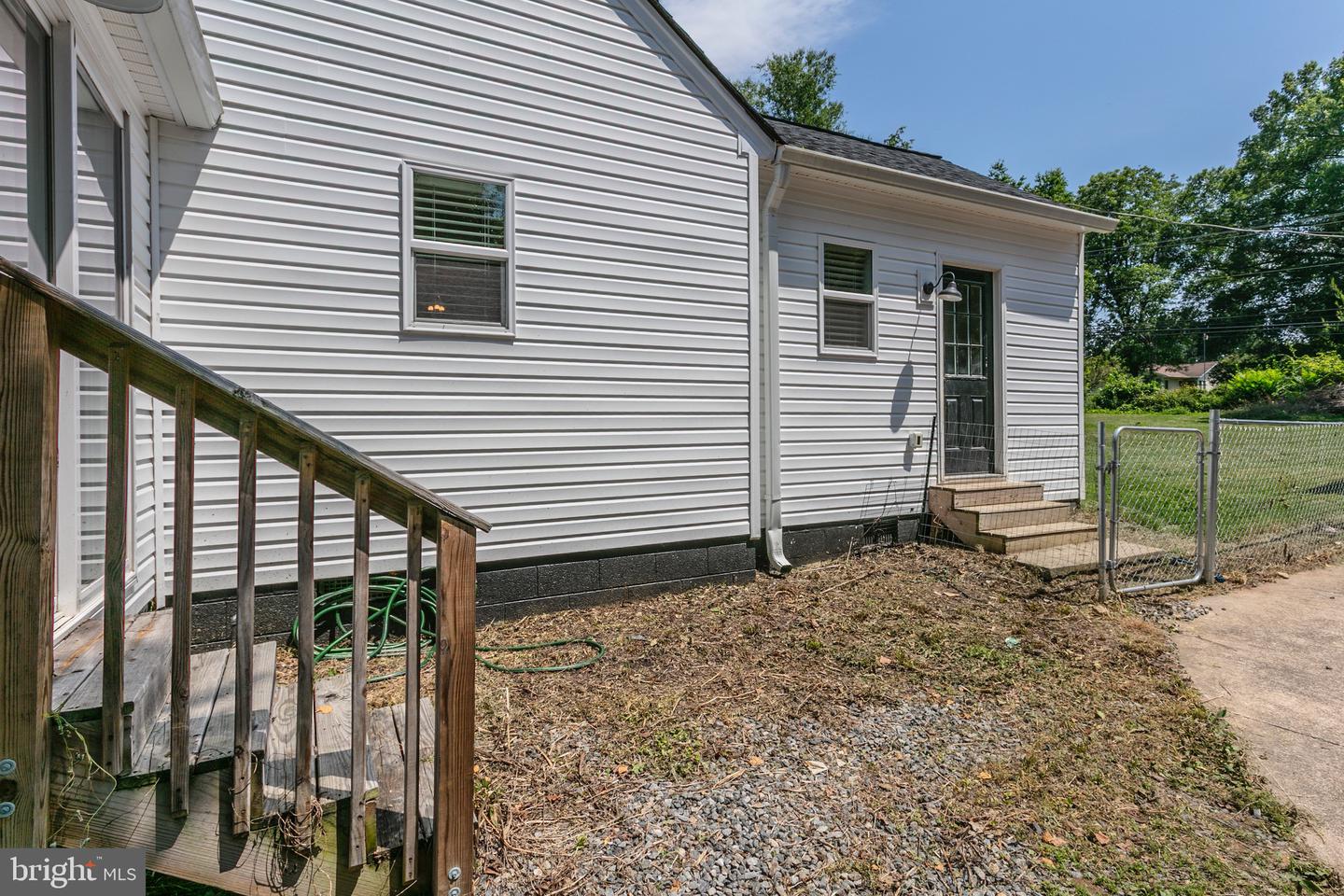 471 FERRY RD, FREDERICKSBURG, Virginia 22405, 4 Bedrooms Bedrooms, ,2 BathroomsBathrooms,Residential,For sale,471 FERRY RD,VAST2040496 MLS # VAST2040496