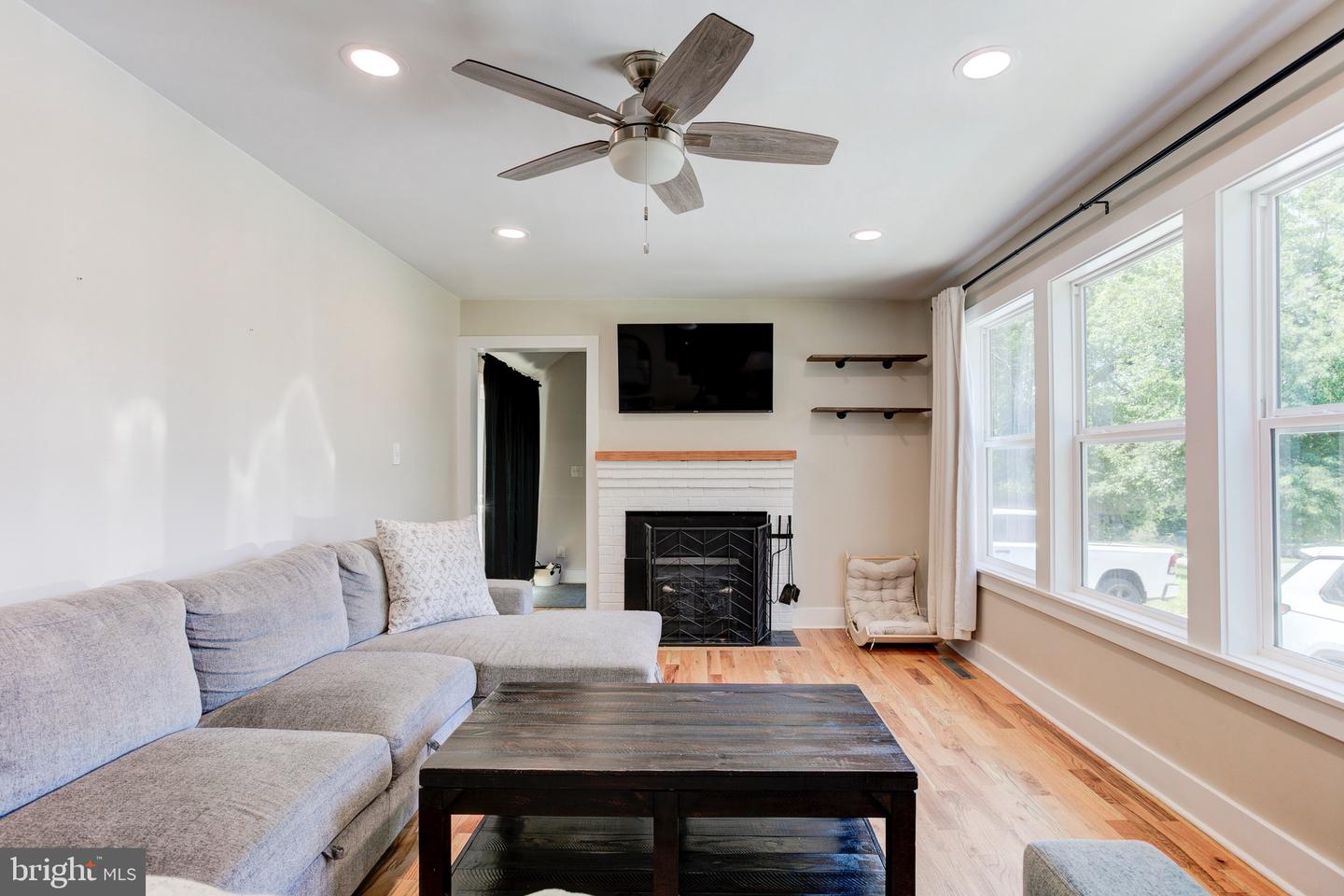 471 FERRY RD, FREDERICKSBURG, Virginia 22405, 4 Bedrooms Bedrooms, ,2 BathroomsBathrooms,Residential,For sale,471 FERRY RD,VAST2040496 MLS # VAST2040496