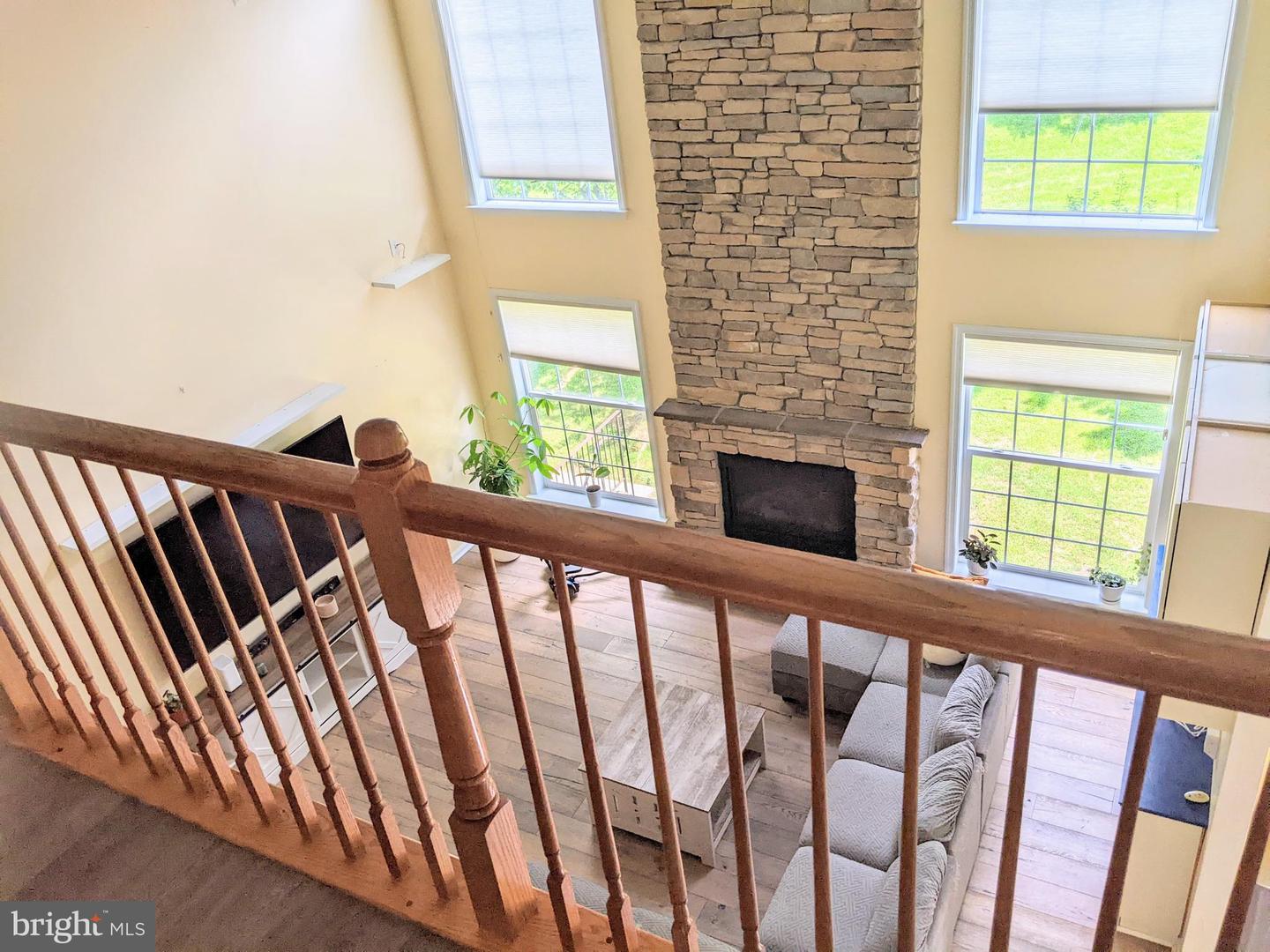 10816 KING NOBEL LN, BEALETON, Virginia 22712, 4 Bedrooms Bedrooms, ,3 BathroomsBathrooms,Residential,For sale,10816 KING NOBEL LN,VAFQ2017358 MLS # VAFQ2017358