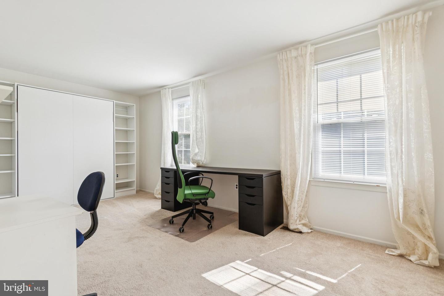 12236 IVY LEAGUE CT, WOODBRIDGE, Virginia 22192, 2 Bedrooms Bedrooms, ,2 BathroomsBathrooms,Residential,For sale,12236 IVY LEAGUE CT,VAPW2098660 MLS # VAPW2098660