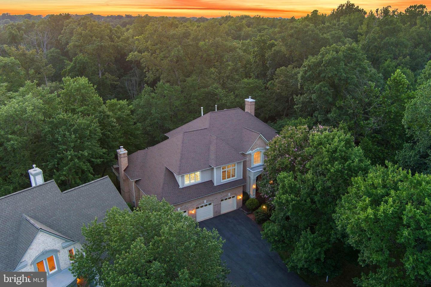 12016 CREEKBEND DR, RESTON, Virginia 20194, 6 Bedrooms Bedrooms, ,4 BathroomsBathrooms,Residential,For sale,12016 CREEKBEND DR,VAFX2253864 MLS # VAFX2253864
