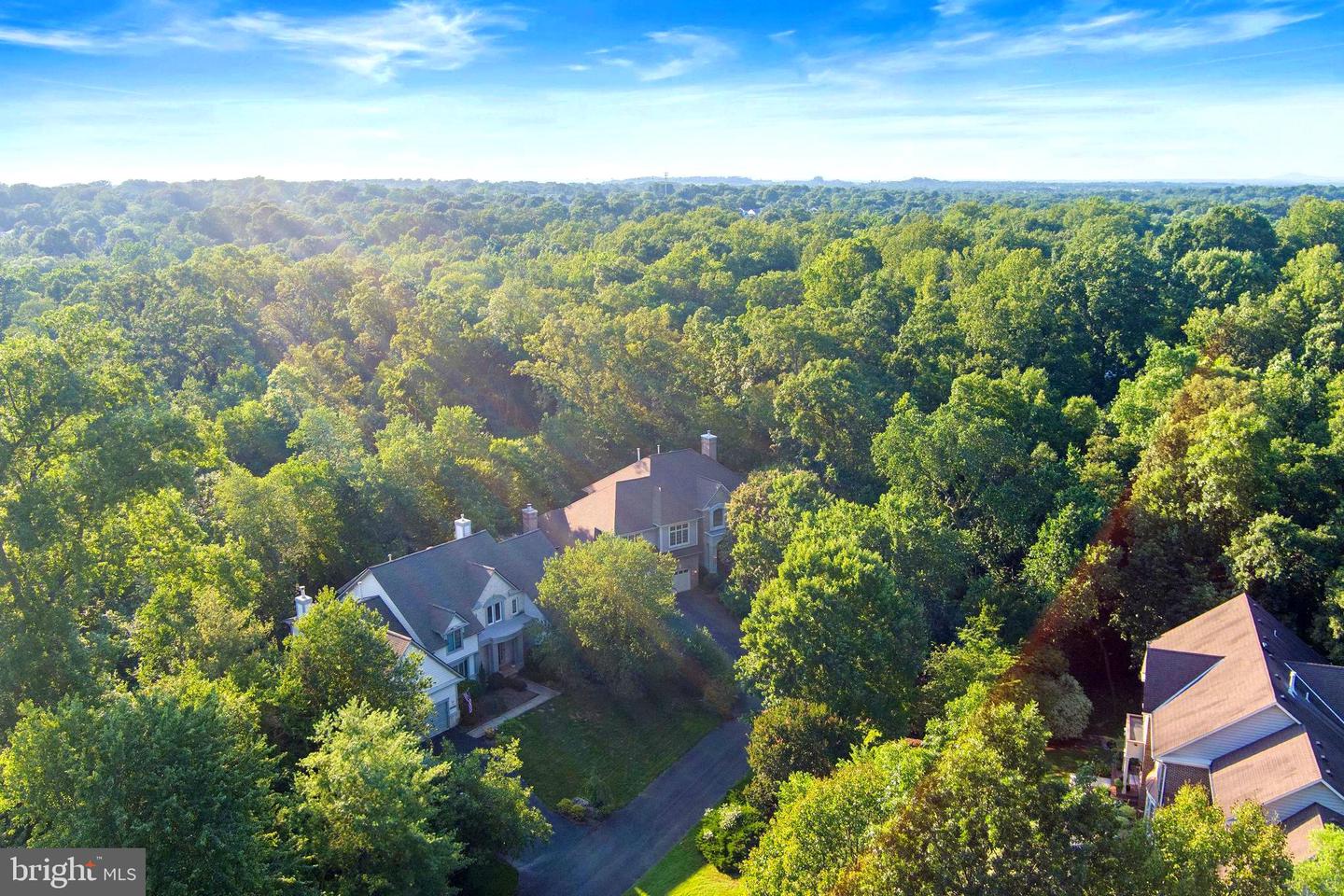 12016 CREEKBEND DR, RESTON, Virginia 20194, 6 Bedrooms Bedrooms, ,4 BathroomsBathrooms,Residential,For sale,12016 CREEKBEND DR,VAFX2253864 MLS # VAFX2253864