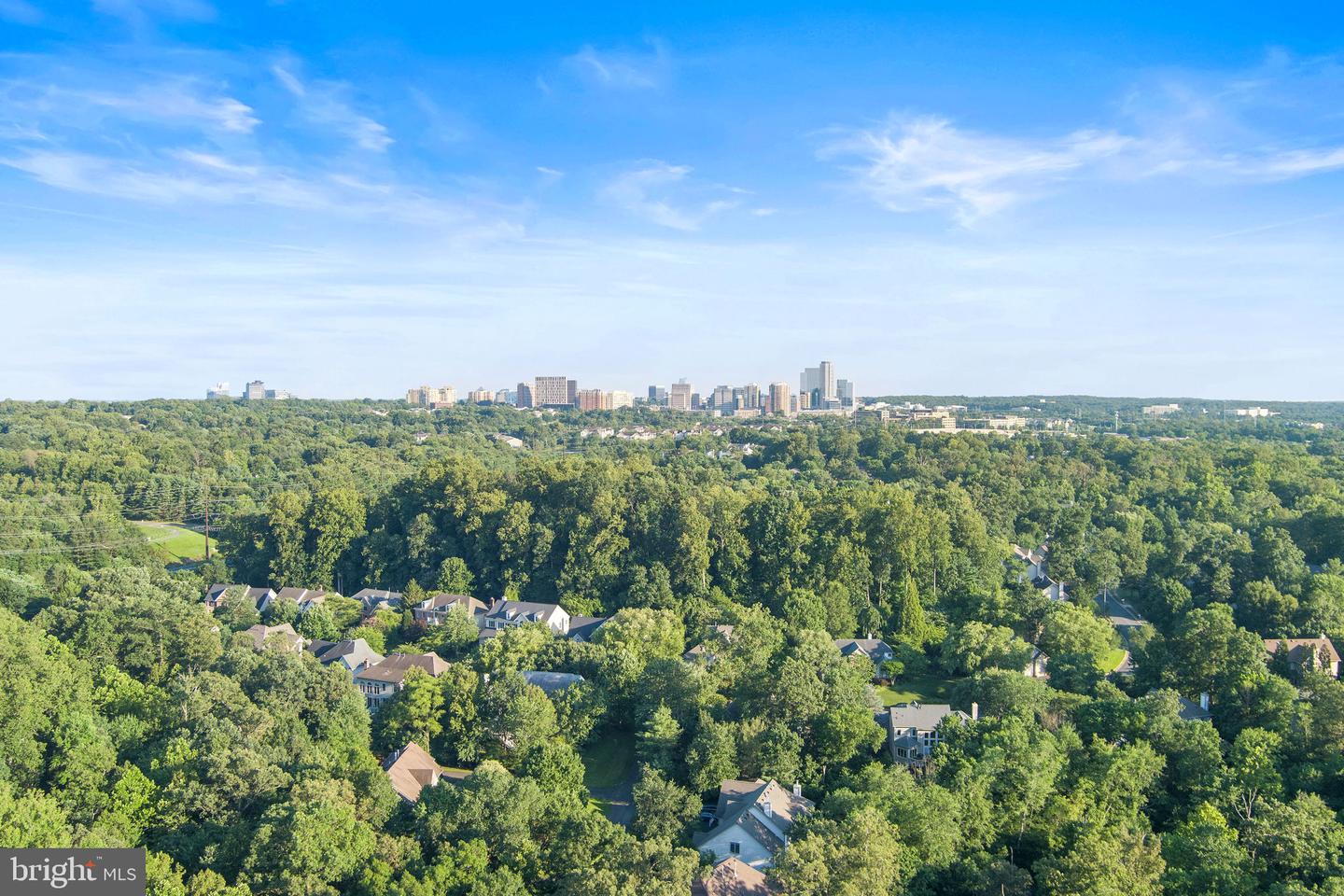 12016 CREEKBEND DR, RESTON, Virginia 20194, 6 Bedrooms Bedrooms, ,4 BathroomsBathrooms,Residential,For sale,12016 CREEKBEND DR,VAFX2253864 MLS # VAFX2253864