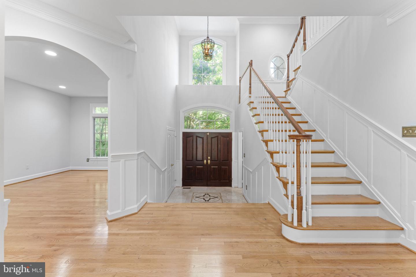 12016 CREEKBEND DR, RESTON, Virginia 20194, 6 Bedrooms Bedrooms, ,4 BathroomsBathrooms,Residential,For sale,12016 CREEKBEND DR,VAFX2253864 MLS # VAFX2253864