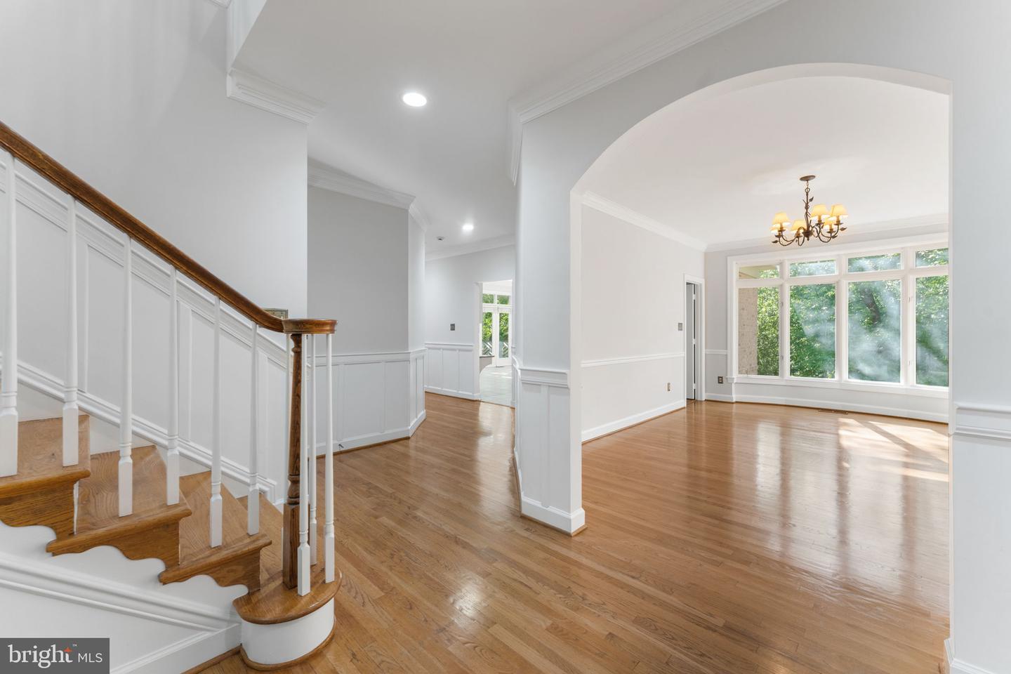 12016 CREEKBEND DR, RESTON, Virginia 20194, 6 Bedrooms Bedrooms, ,4 BathroomsBathrooms,Residential,For sale,12016 CREEKBEND DR,VAFX2253864 MLS # VAFX2253864