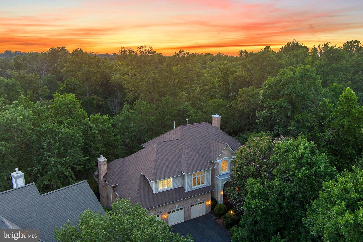 12016 CREEKBEND DR, RESTON, Virginia 20194, 6 Bedrooms Bedrooms, ,4 BathroomsBathrooms,Residential,For sale,12016 CREEKBEND DR,VAFX2253864 MLS # VAFX2253864