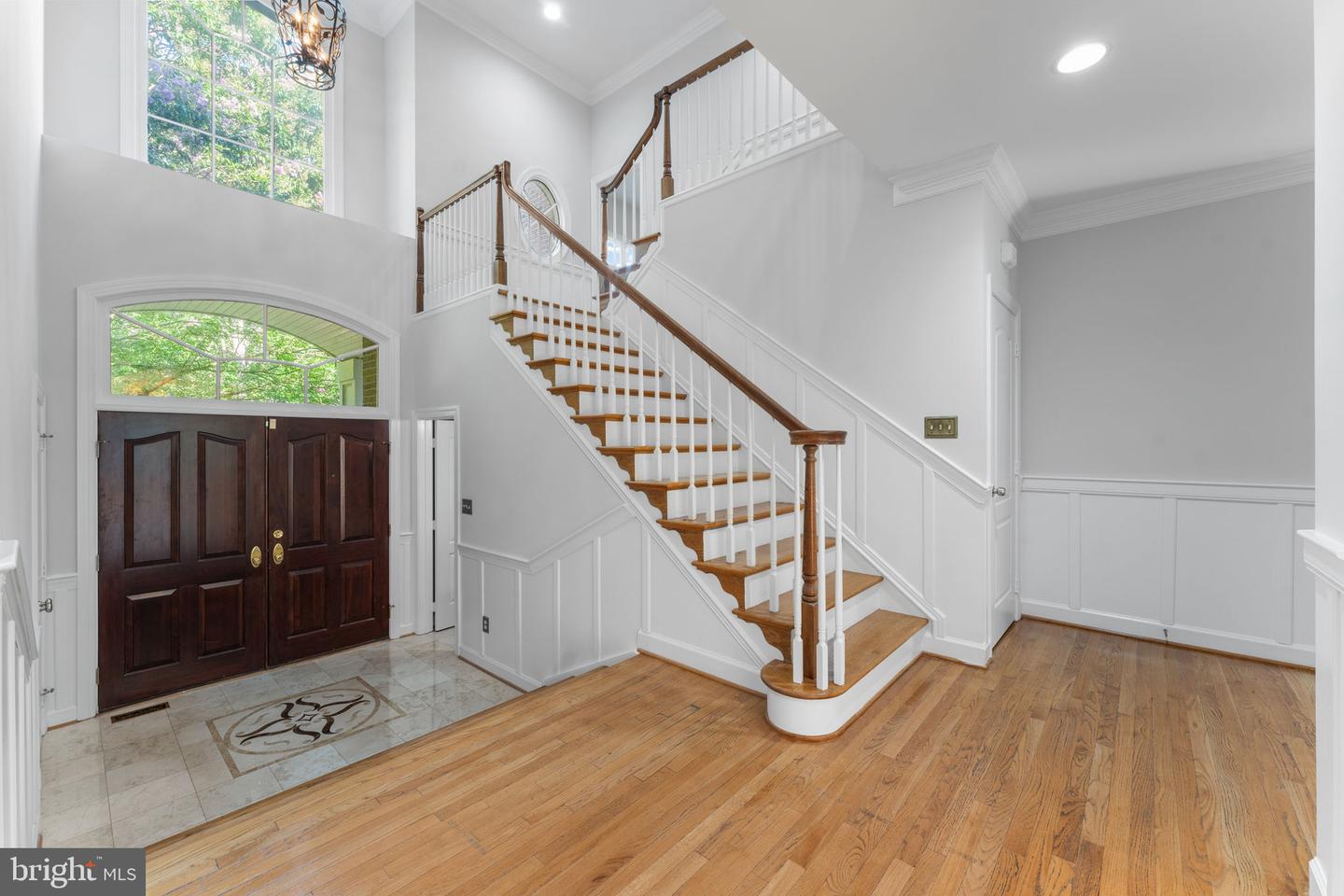 12016 CREEKBEND DR, RESTON, Virginia 20194, 6 Bedrooms Bedrooms, ,4 BathroomsBathrooms,Residential,For sale,12016 CREEKBEND DR,VAFX2253864 MLS # VAFX2253864