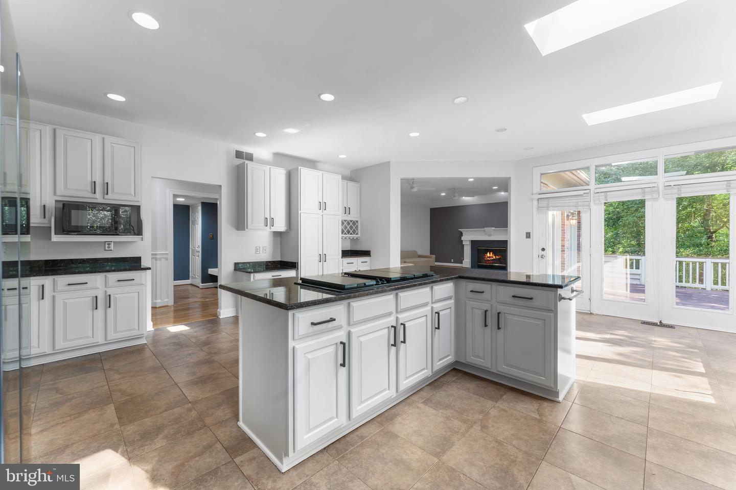 12016 CREEKBEND DR, RESTON, Virginia 20194, 6 Bedrooms Bedrooms, ,4 BathroomsBathrooms,Residential,For sale,12016 CREEKBEND DR,VAFX2253864 MLS # VAFX2253864