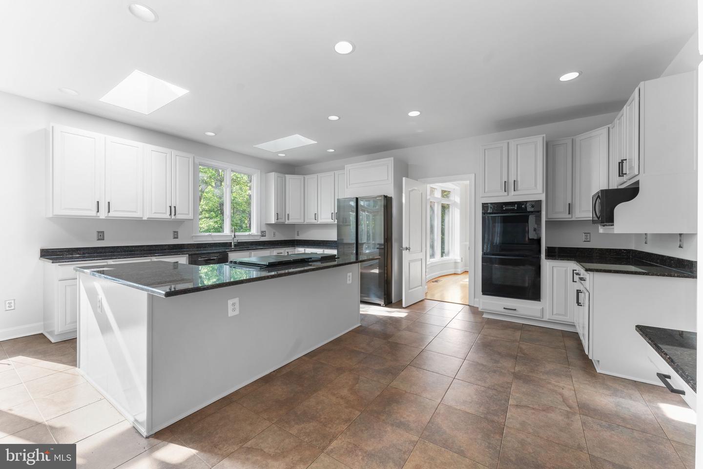 12016 CREEKBEND DR, RESTON, Virginia 20194, 6 Bedrooms Bedrooms, ,4 BathroomsBathrooms,Residential,For sale,12016 CREEKBEND DR,VAFX2253864 MLS # VAFX2253864
