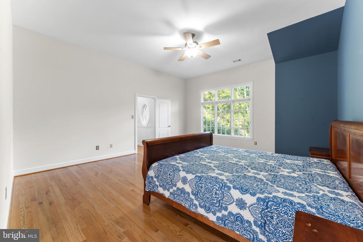 12016 CREEKBEND DR, RESTON, Virginia 20194, 6 Bedrooms Bedrooms, ,4 BathroomsBathrooms,Residential,For sale,12016 CREEKBEND DR,VAFX2253864 MLS # VAFX2253864
