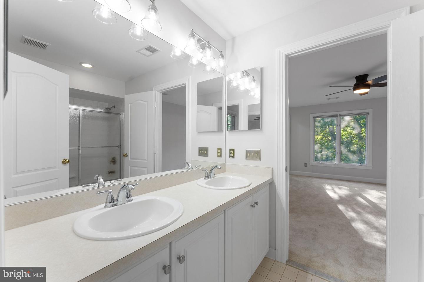 12016 CREEKBEND DR, RESTON, Virginia 20194, 6 Bedrooms Bedrooms, ,4 BathroomsBathrooms,Residential,For sale,12016 CREEKBEND DR,VAFX2253864 MLS # VAFX2253864