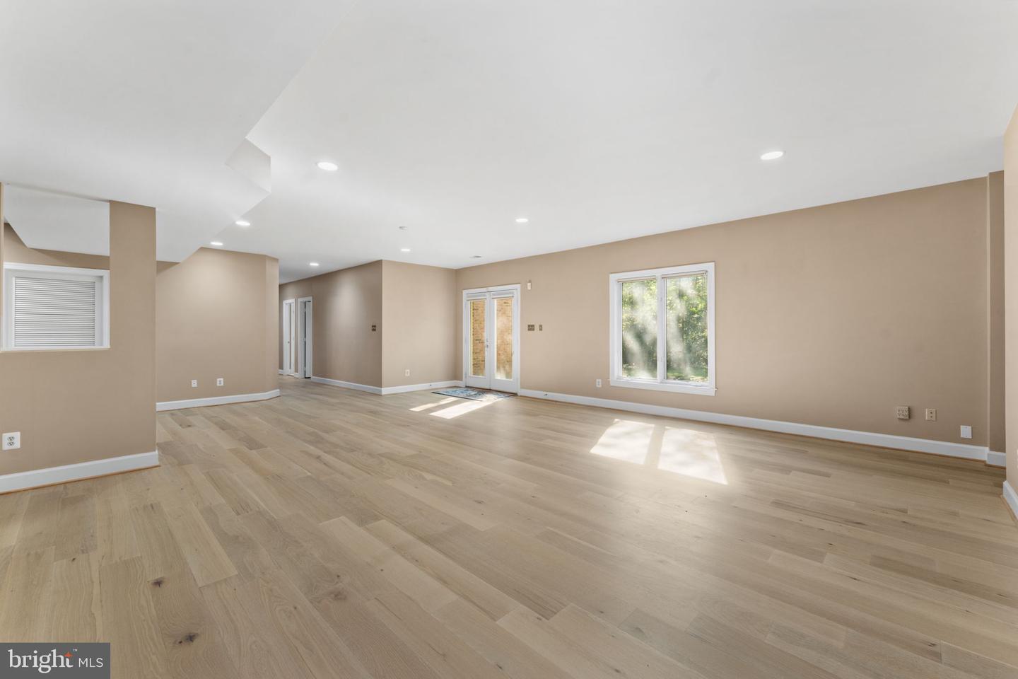 12016 CREEKBEND DR, RESTON, Virginia 20194, 6 Bedrooms Bedrooms, ,4 BathroomsBathrooms,Residential,For sale,12016 CREEKBEND DR,VAFX2253864 MLS # VAFX2253864