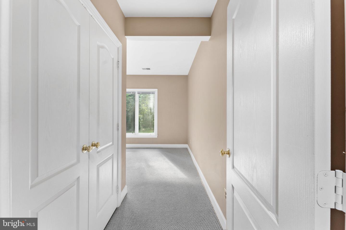 12016 CREEKBEND DR, RESTON, Virginia 20194, 6 Bedrooms Bedrooms, ,4 BathroomsBathrooms,Residential,For sale,12016 CREEKBEND DR,VAFX2253864 MLS # VAFX2253864