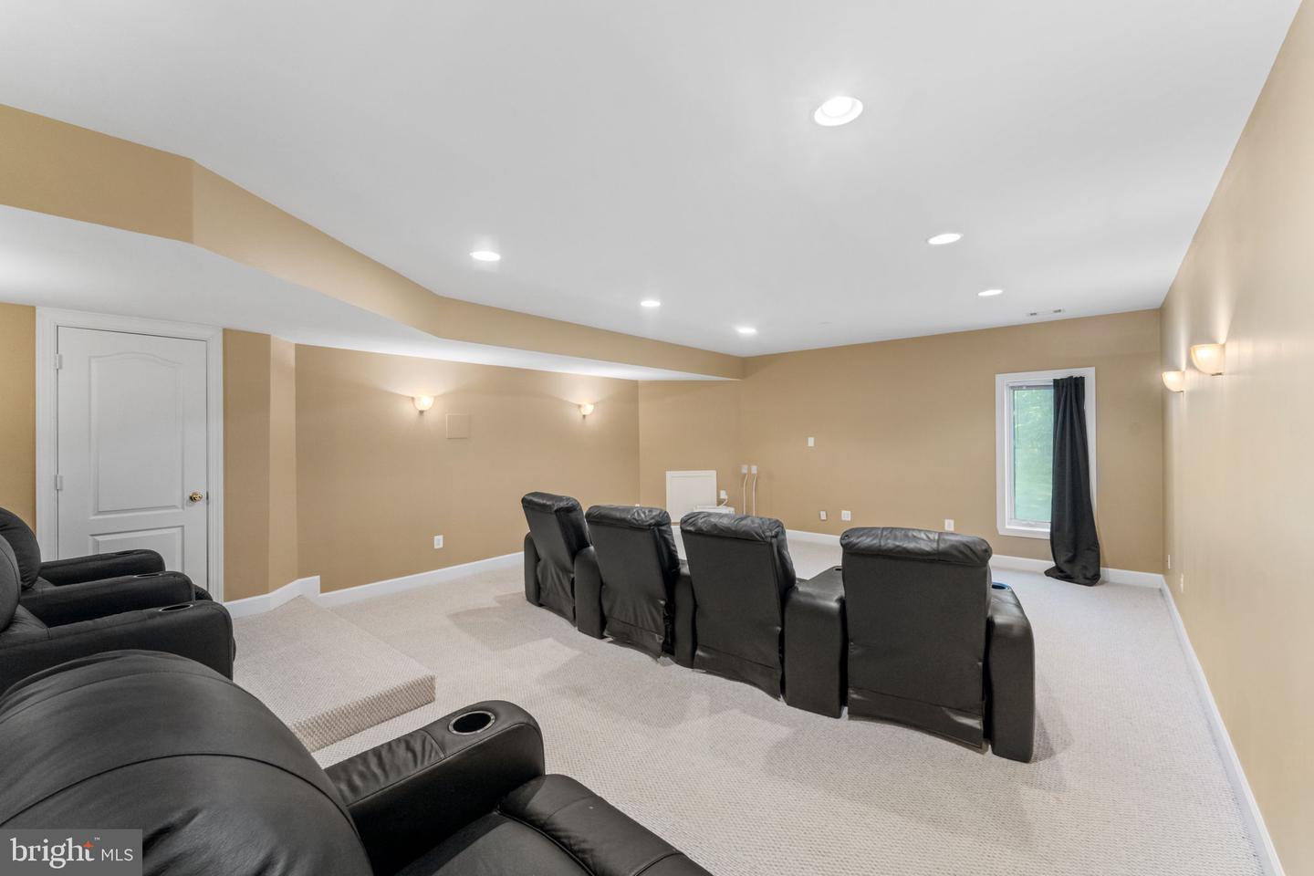 12016 CREEKBEND DR, RESTON, Virginia 20194, 6 Bedrooms Bedrooms, ,4 BathroomsBathrooms,Residential,For sale,12016 CREEKBEND DR,VAFX2253864 MLS # VAFX2253864