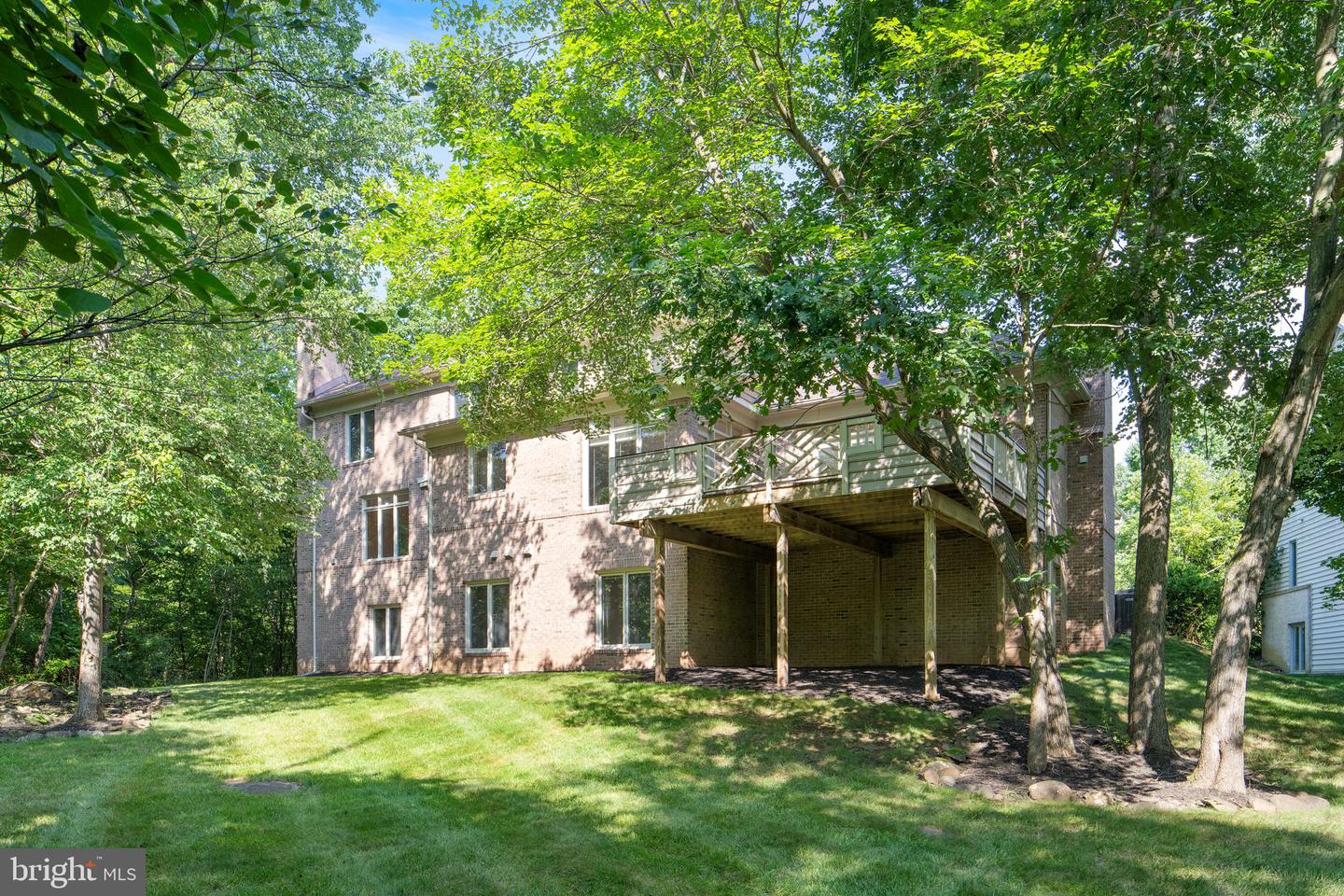 12016 CREEKBEND DR, RESTON, Virginia 20194, 6 Bedrooms Bedrooms, ,4 BathroomsBathrooms,Residential,For sale,12016 CREEKBEND DR,VAFX2253864 MLS # VAFX2253864
