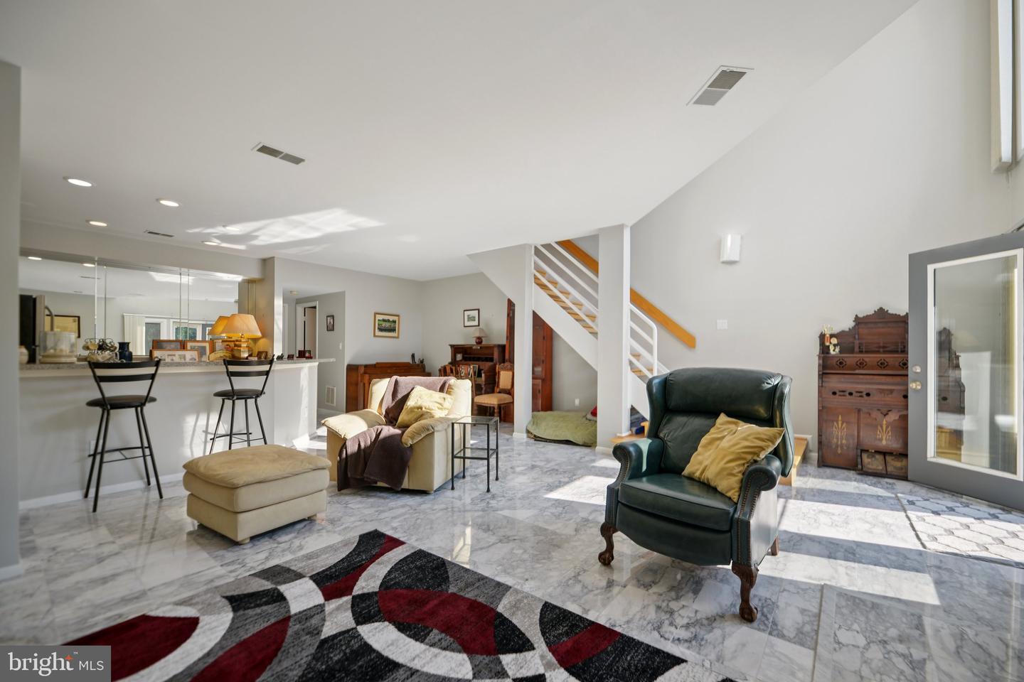 1975 LAKEPORT WAY, RESTON, Virginia 20191, 3 Bedrooms Bedrooms, ,3 BathroomsBathrooms,Residential,For sale,1975 LAKEPORT WAY,VAFX2253994 MLS # VAFX2253994