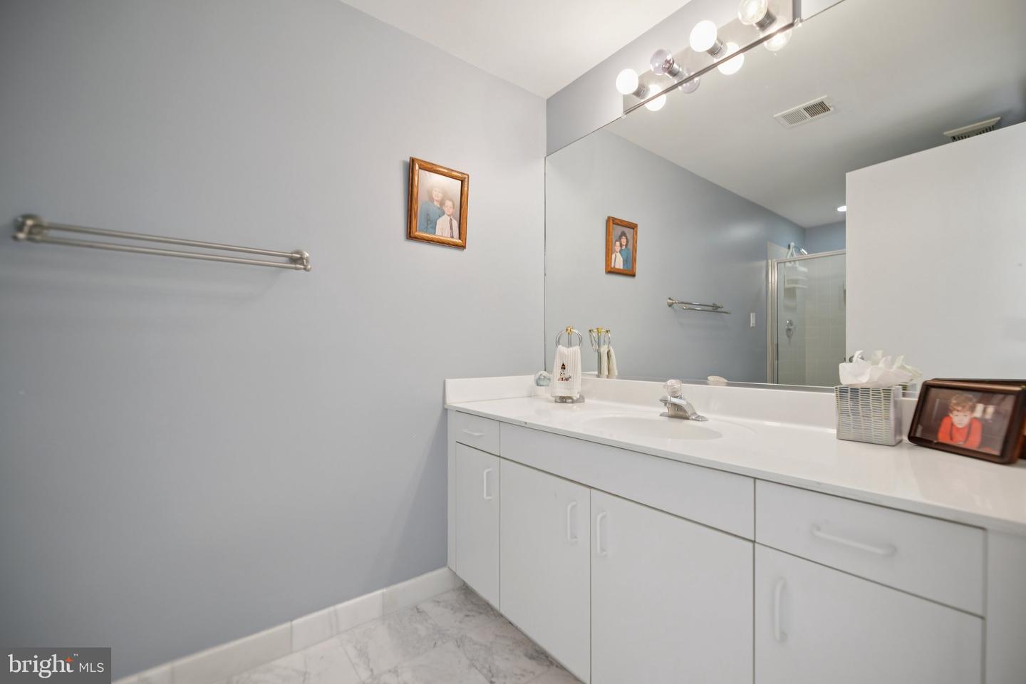 1975 LAKEPORT WAY, RESTON, Virginia 20191, 3 Bedrooms Bedrooms, ,3 BathroomsBathrooms,Residential,For sale,1975 LAKEPORT WAY,VAFX2253994 MLS # VAFX2253994