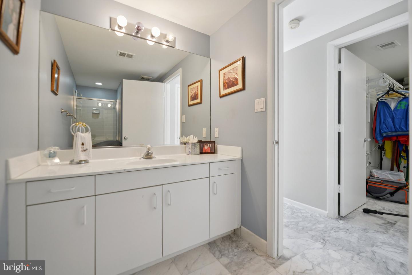 1975 LAKEPORT WAY, RESTON, Virginia 20191, 3 Bedrooms Bedrooms, ,3 BathroomsBathrooms,Residential,For sale,1975 LAKEPORT WAY,VAFX2253994 MLS # VAFX2253994