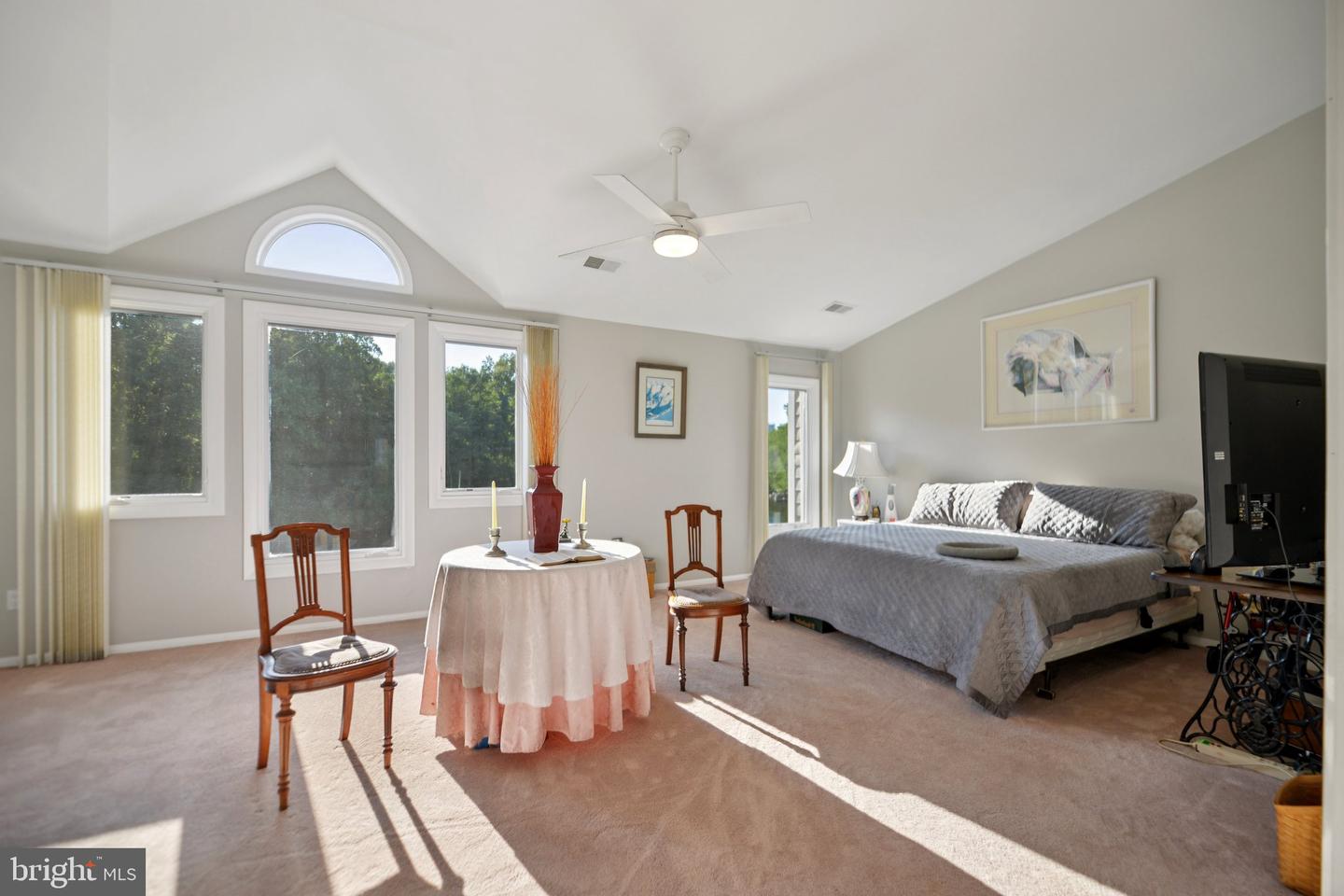 1975 LAKEPORT WAY, RESTON, Virginia 20191, 3 Bedrooms Bedrooms, ,3 BathroomsBathrooms,Residential,For sale,1975 LAKEPORT WAY,VAFX2253994 MLS # VAFX2253994