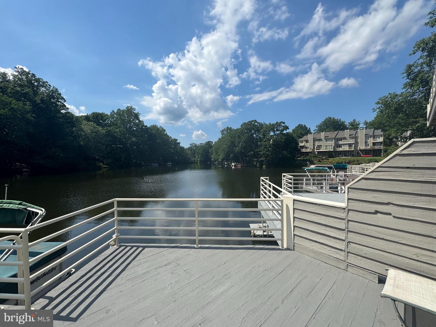 1975 LAKEPORT WAY, RESTON, Virginia 20191, 3 Bedrooms Bedrooms, ,3 BathroomsBathrooms,Residential,For sale,1975 LAKEPORT WAY,VAFX2253994 MLS # VAFX2253994