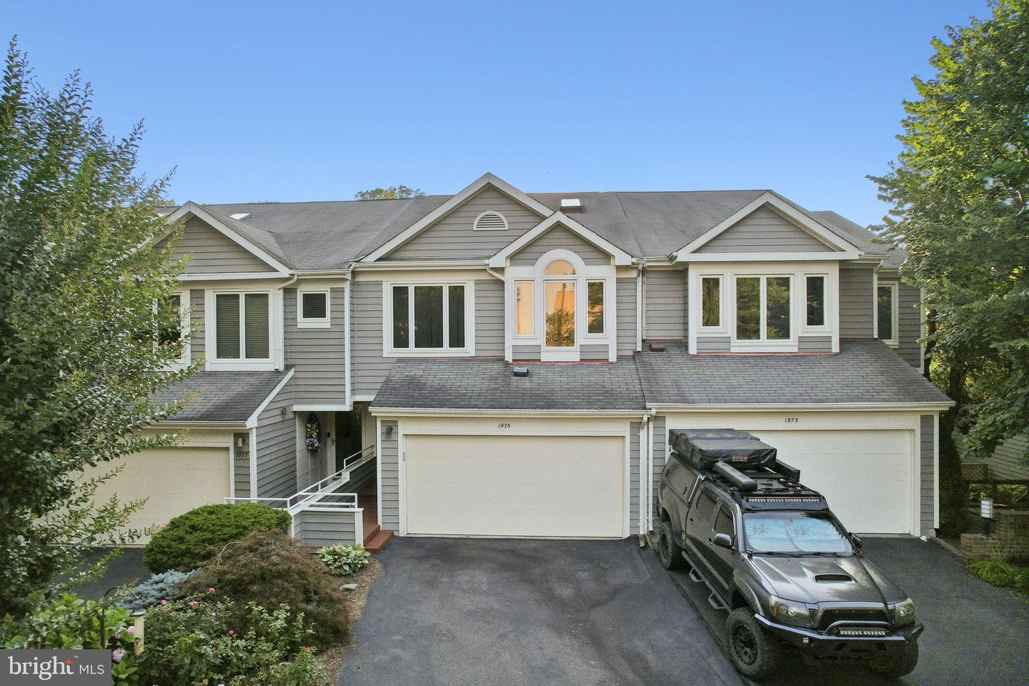 1975 LAKEPORT WAY, RESTON, Virginia 20191, 3 Bedrooms Bedrooms, ,3 BathroomsBathrooms,Residential,For sale,1975 LAKEPORT WAY,VAFX2253994 MLS # VAFX2253994