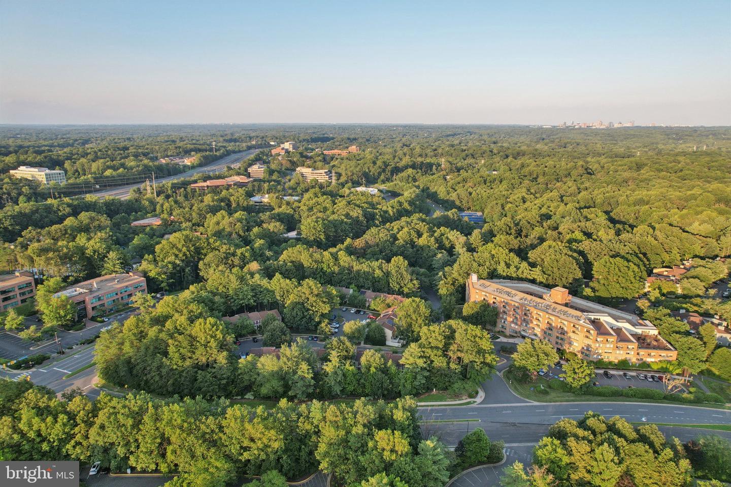 1975 LAKEPORT WAY, RESTON, Virginia 20191, 3 Bedrooms Bedrooms, ,3 BathroomsBathrooms,Residential,For sale,1975 LAKEPORT WAY,VAFX2253994 MLS # VAFX2253994