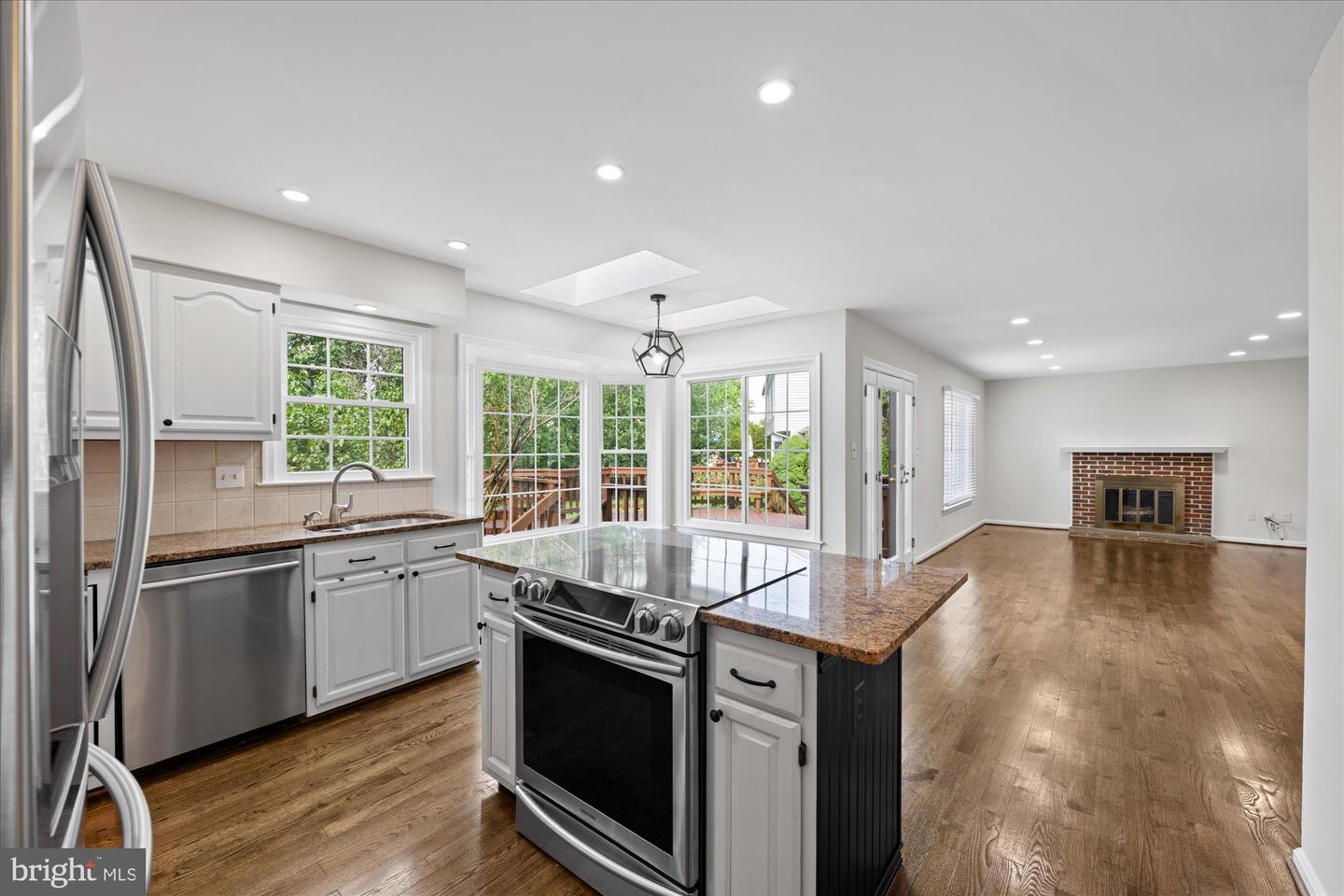 43586 OSAGE CT, ASHBURN, Virginia 20147, 4 Bedrooms Bedrooms, ,3 BathroomsBathrooms,Residential,For sale,43586 OSAGE CT,VALO2101468 MLS # VALO2101468