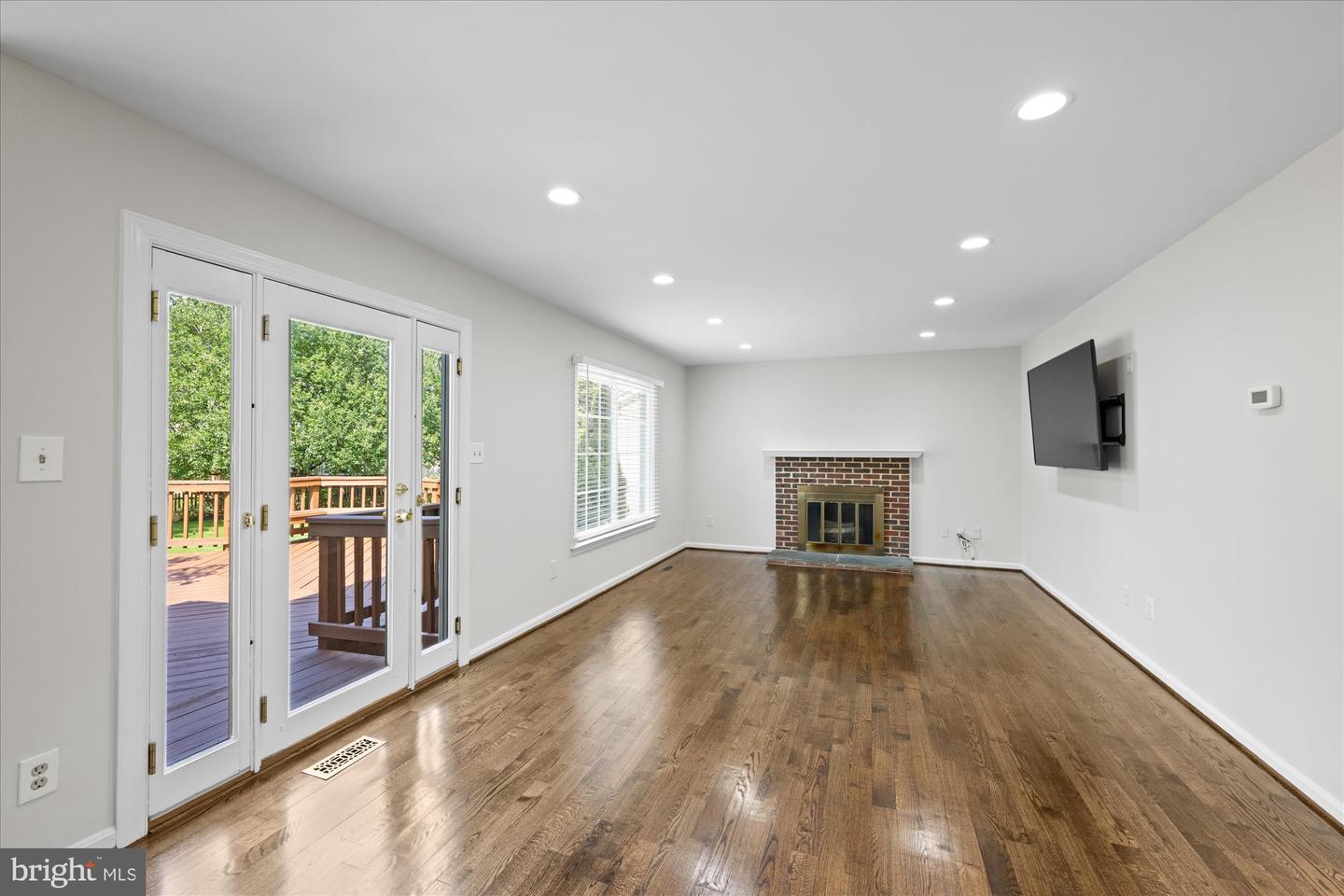 43586 OSAGE CT, ASHBURN, Virginia 20147, 4 Bedrooms Bedrooms, ,3 BathroomsBathrooms,Residential,For sale,43586 OSAGE CT,VALO2101468 MLS # VALO2101468