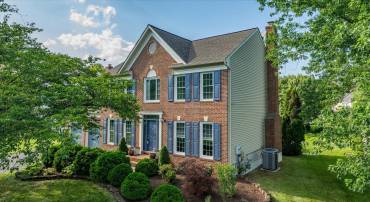 43586 OSAGE CT, ASHBURN, Virginia 20147, 4 Bedrooms Bedrooms, ,3 BathroomsBathrooms,Residential,For sale,43586 OSAGE CT,VALO2101468 MLS # VALO2101468