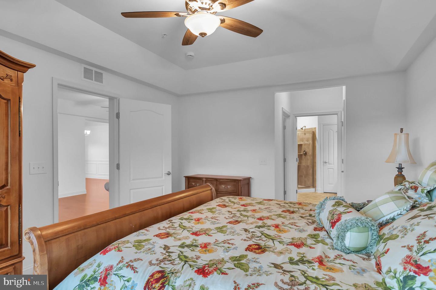 10273 FOUNTAIN CIR #306, MANASSAS, Virginia 20110, 2 Bedrooms Bedrooms, ,2 BathroomsBathrooms,Residential,For sale,10273 FOUNTAIN CIR #306,VAMN2008646 MLS # VAMN2008646