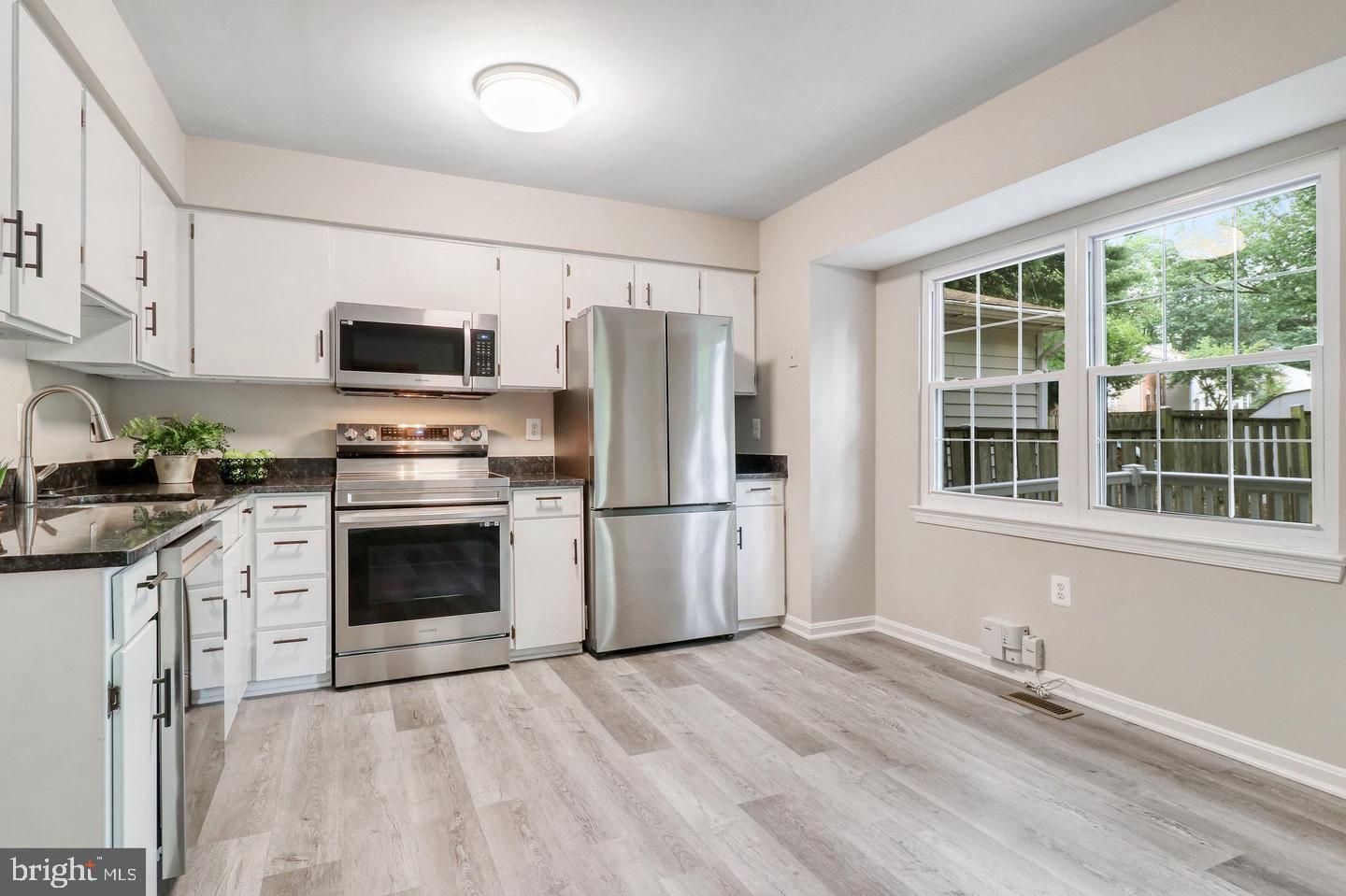 5907 WOOD SORRELS CT, BURKE, Virginia 22015, 3 Bedrooms Bedrooms, ,3 BathroomsBathrooms,Residential,For sale,5907 WOOD SORRELS CT,VAFX2254226 MLS # VAFX2254226