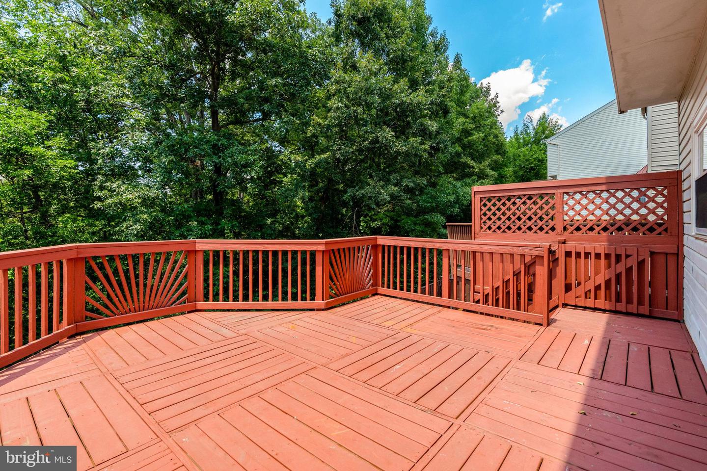 6882 RIDGE WATER CT, CENTREVILLE, Virginia 20121, 3 Bedrooms Bedrooms, ,3 BathroomsBathrooms,Residential,For sale,6882 RIDGE WATER CT,VAFX2254236 MLS # VAFX2254236