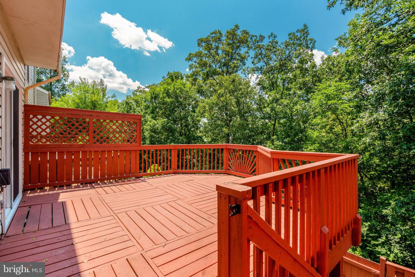 6882 RIDGE WATER CT, CENTREVILLE, Virginia 20121, 3 Bedrooms Bedrooms, ,3 BathroomsBathrooms,Residential,For sale,6882 RIDGE WATER CT,VAFX2254236 MLS # VAFX2254236