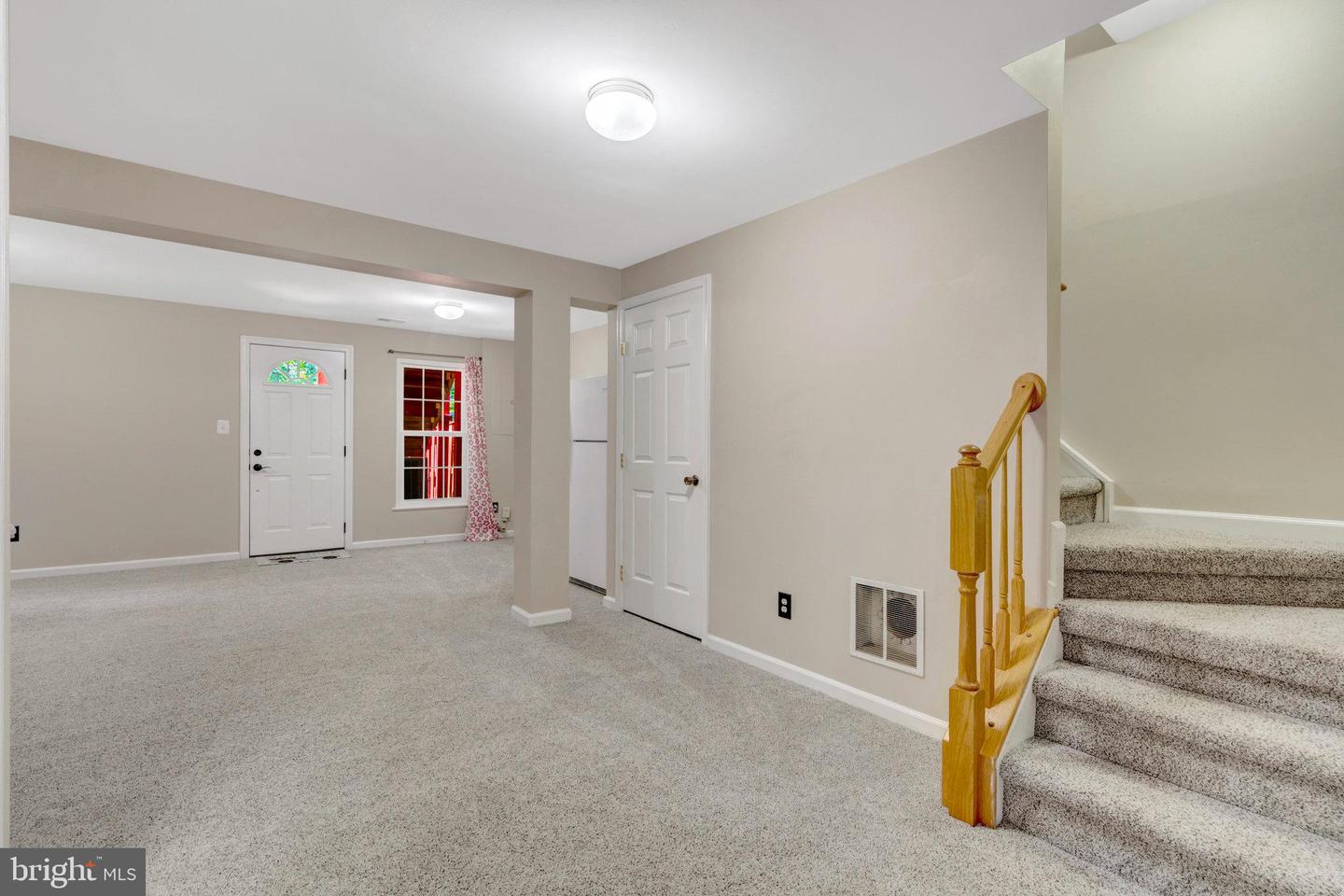 6882 RIDGE WATER CT, CENTREVILLE, Virginia 20121, 3 Bedrooms Bedrooms, ,3 BathroomsBathrooms,Residential,For sale,6882 RIDGE WATER CT,VAFX2254236 MLS # VAFX2254236
