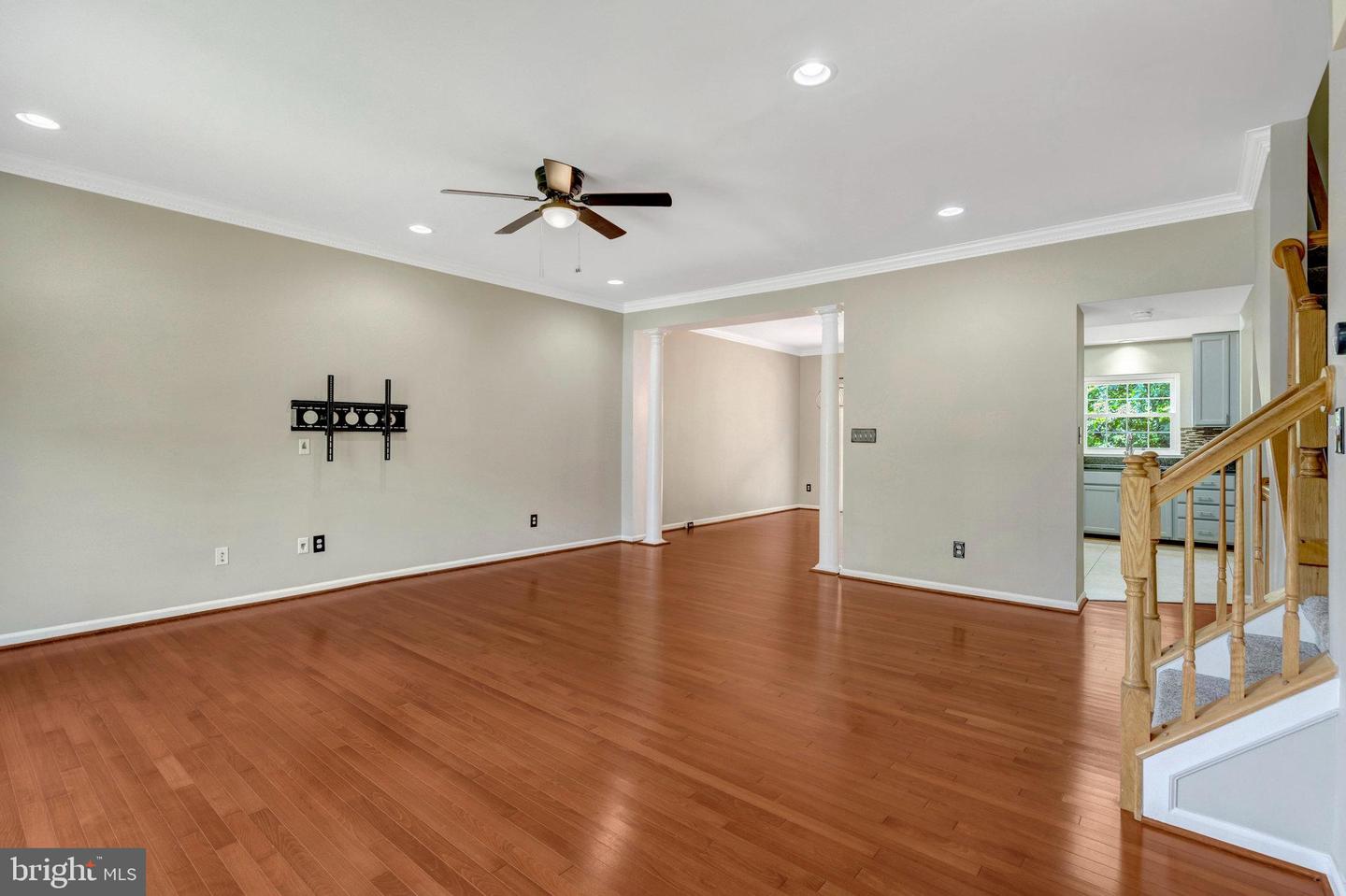 6882 RIDGE WATER CT, CENTREVILLE, Virginia 20121, 3 Bedrooms Bedrooms, ,3 BathroomsBathrooms,Residential,For sale,6882 RIDGE WATER CT,VAFX2254236 MLS # VAFX2254236
