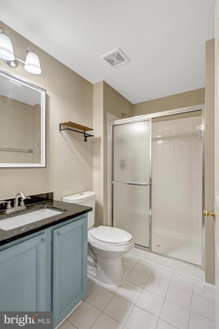 6882 RIDGE WATER CT, CENTREVILLE, Virginia 20121, 3 Bedrooms Bedrooms, ,3 BathroomsBathrooms,Residential,For sale,6882 RIDGE WATER CT,VAFX2254236 MLS # VAFX2254236