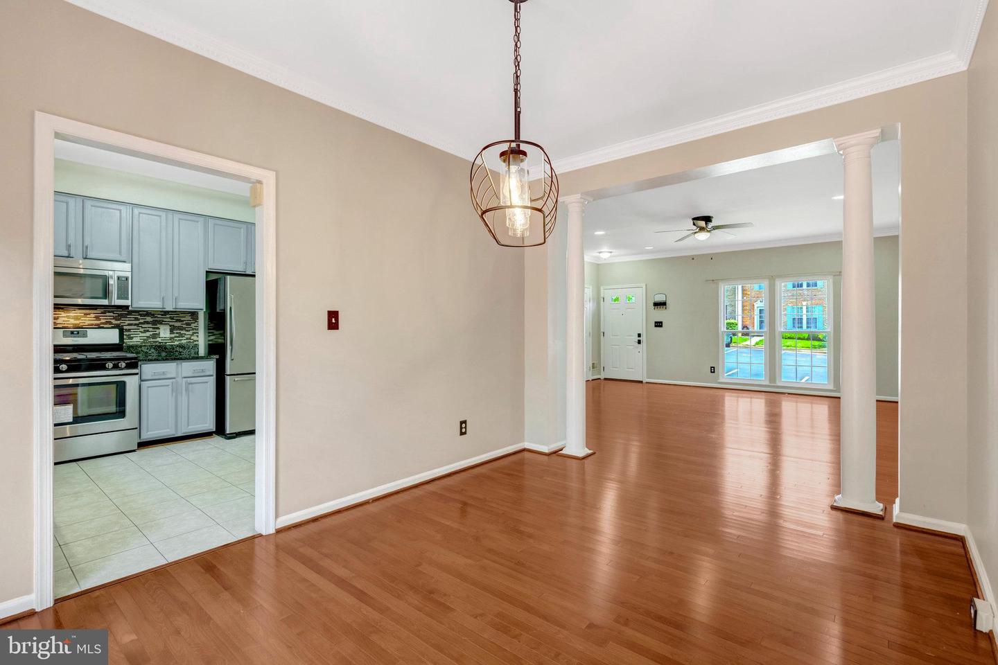 6882 RIDGE WATER CT, CENTREVILLE, Virginia 20121, 3 Bedrooms Bedrooms, ,3 BathroomsBathrooms,Residential,For sale,6882 RIDGE WATER CT,VAFX2254236 MLS # VAFX2254236