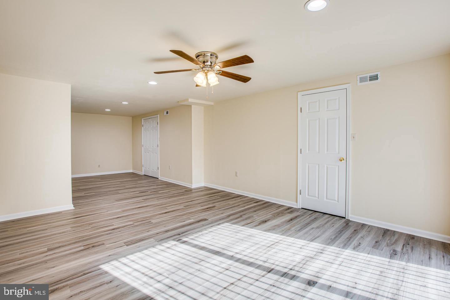 410 OLDE GREENWICH CIR, FREDERICKSBURG, Virginia 22408, 3 Bedrooms Bedrooms, ,1 BathroomBathrooms,Residential,For sale,410 OLDE GREENWICH CIR,VASP2034556 MLS # VASP2034556