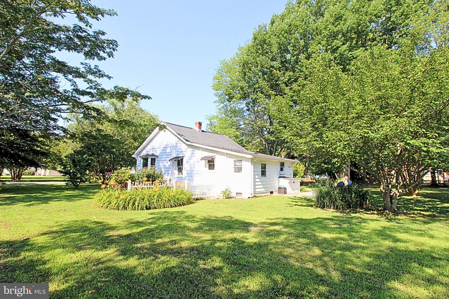 60 BRANSON COVE RD, HAGUE, Virginia 22469, 2 Bedrooms Bedrooms, ,1 BathroomBathrooms,Residential,For sale,60 BRANSON COVE RD,VAWE2009262 MLS # VAWE2009262