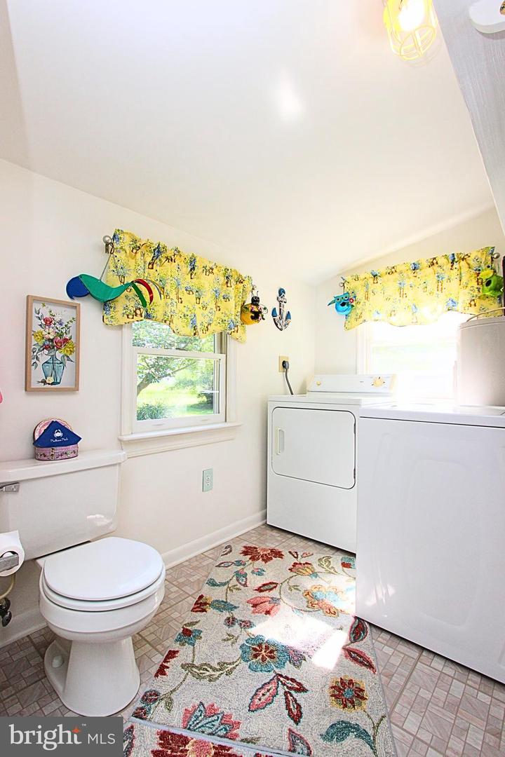 60 BRANSON COVE RD, HAGUE, Virginia 22469, 2 Bedrooms Bedrooms, ,1 BathroomBathrooms,Residential,For sale,60 BRANSON COVE RD,VAWE2009262 MLS # VAWE2009262