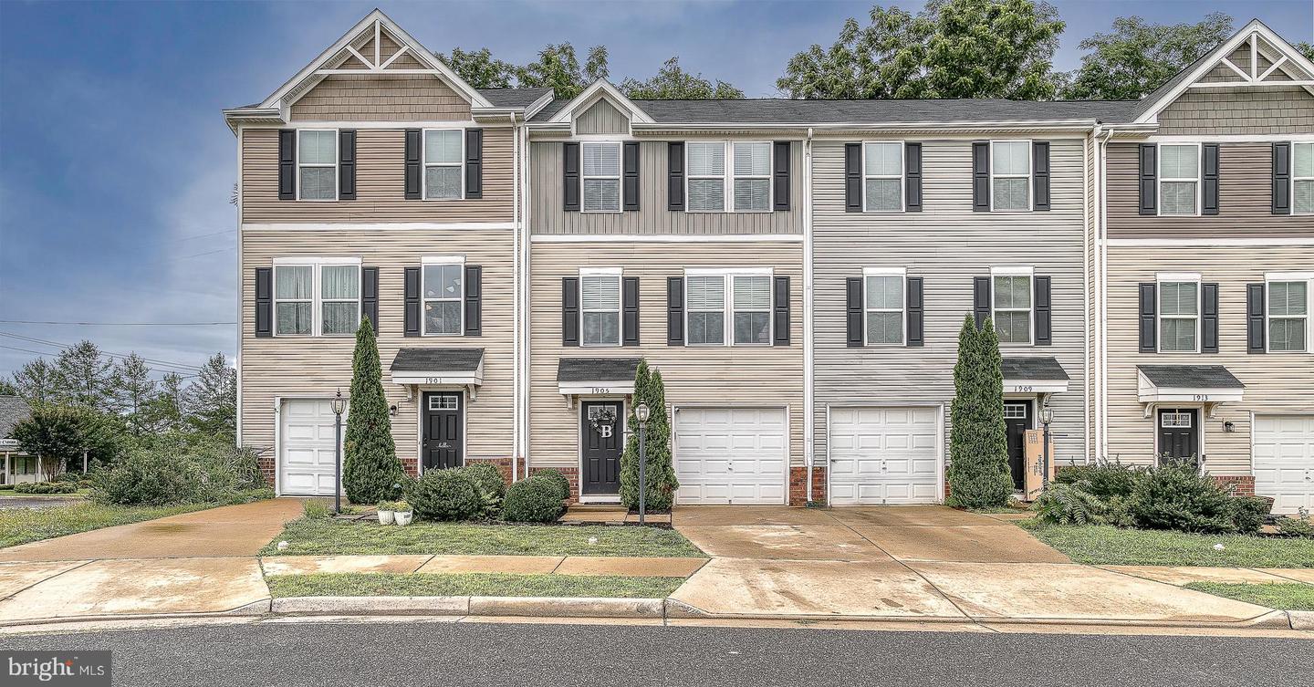 1905 CREPE MYRTLE LN, CULPEPER, Virginia 22701, 4 Bedrooms Bedrooms, ,2 BathroomsBathrooms,Residential,For sale,1905 CREPE MYRTLE LN,VACU2010968 MLS # VACU2010968