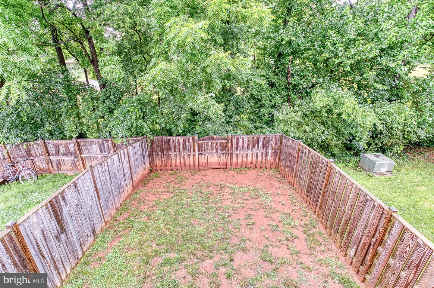 1905 CREPE MYRTLE LN, CULPEPER, Virginia 22701, 4 Bedrooms Bedrooms, ,2 BathroomsBathrooms,Residential,For sale,1905 CREPE MYRTLE LN,VACU2010968 MLS # VACU2010968