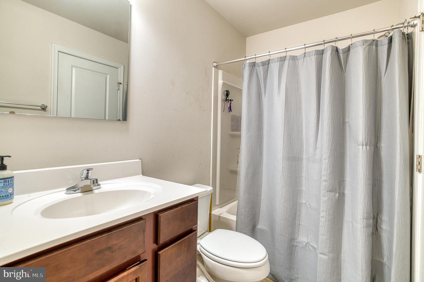 1905 CREPE MYRTLE LN, CULPEPER, Virginia 22701, 4 Bedrooms Bedrooms, ,2 BathroomsBathrooms,Residential,For sale,1905 CREPE MYRTLE LN,VACU2010968 MLS # VACU2010968