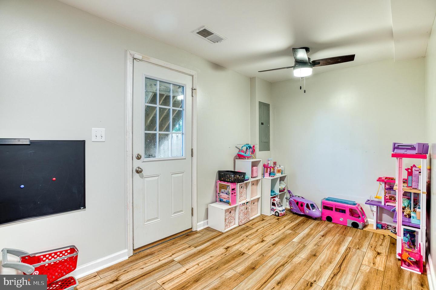 1905 CREPE MYRTLE LN, CULPEPER, Virginia 22701, 4 Bedrooms Bedrooms, ,2 BathroomsBathrooms,Residential,For sale,1905 CREPE MYRTLE LN,VACU2010968 MLS # VACU2010968